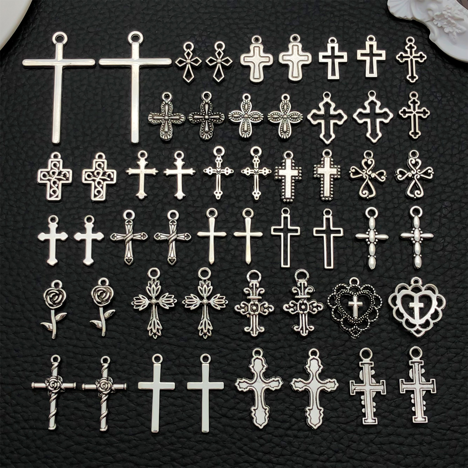 52pcs Assorted Cross Pendants  – Jewelry Making Tutorial recenzja i cena