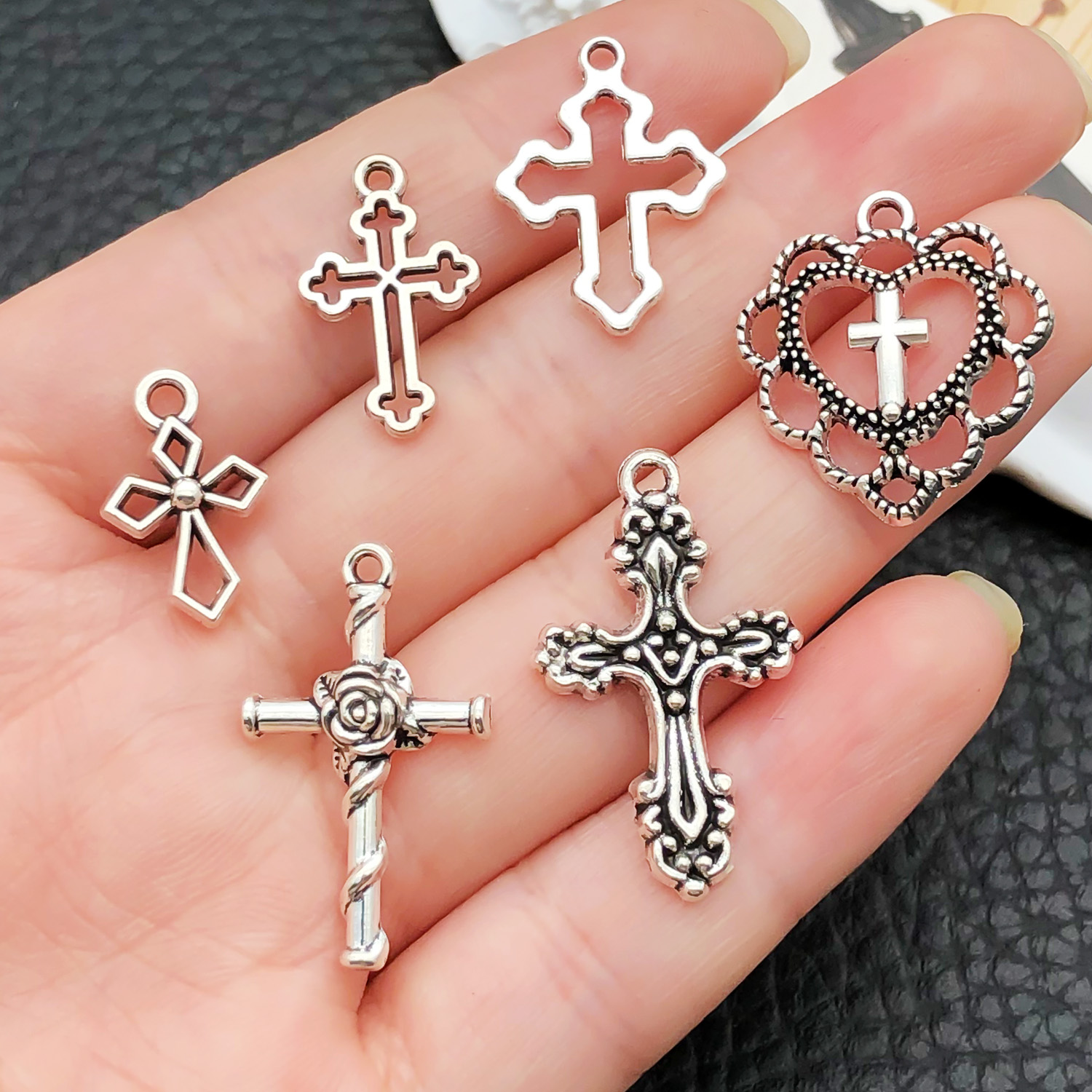 52pcs Assorted Cross Pendants  – Jewelry Making Tutorial recenzja i cena