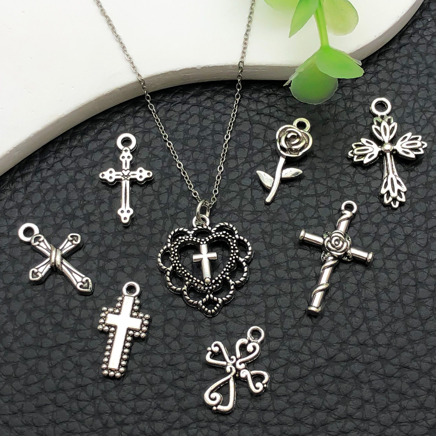52pcs Assorted Cross Pendants  – Jewelry Making Tutorial recenzja i cena